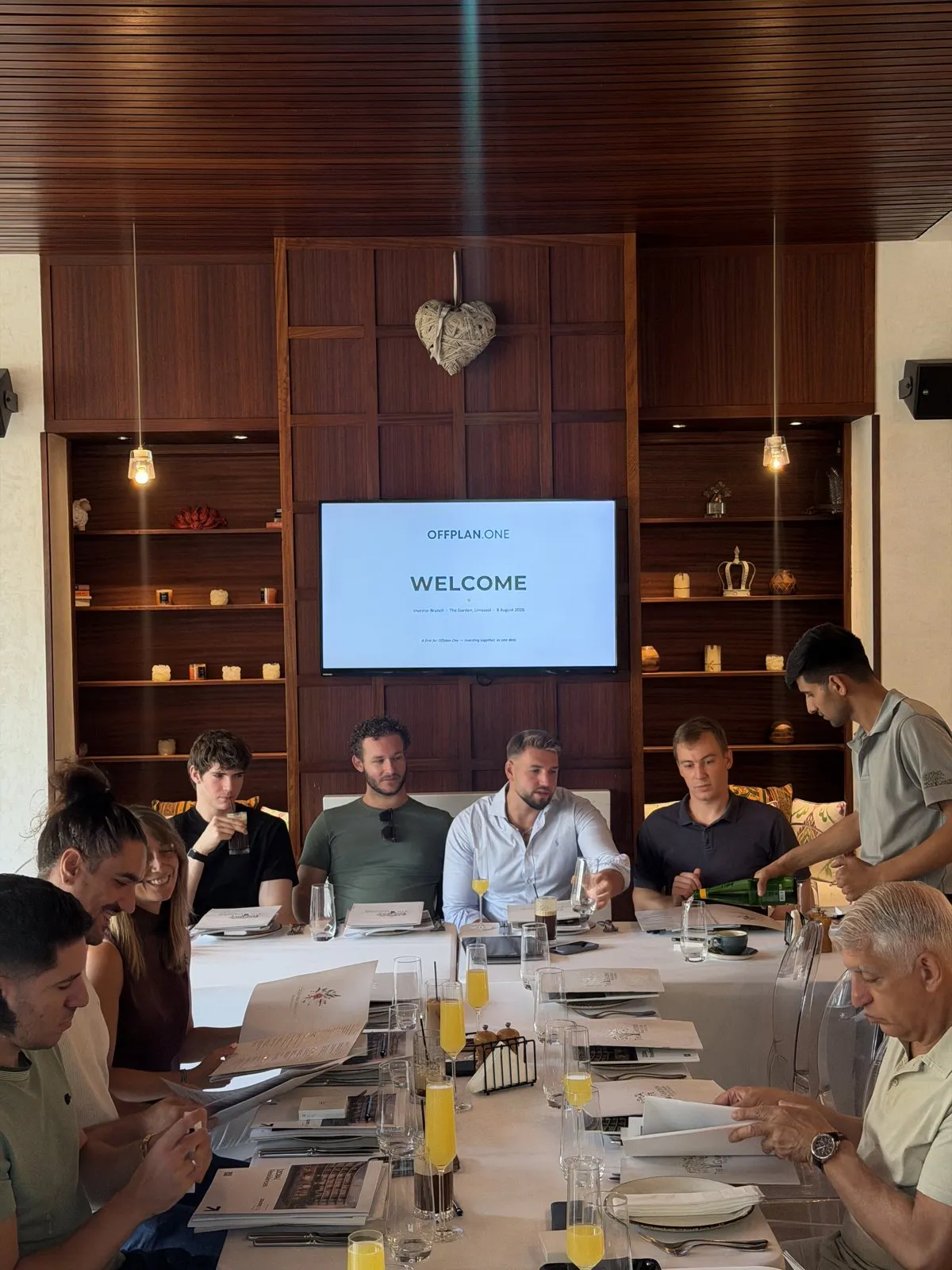 Offplan.One welcome screen at the private investor brunch